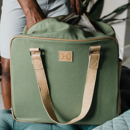 Canvas Weekender