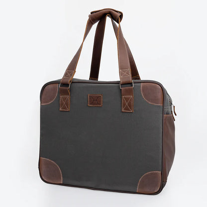 Canvas Weekender